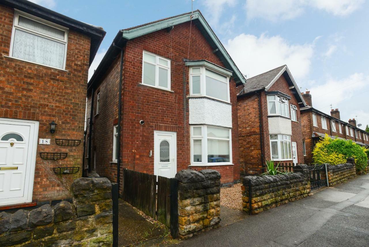 Villa Cosy House In The Heart Of Beeston With Free Parking And Wifi Nottingham Exterior foto